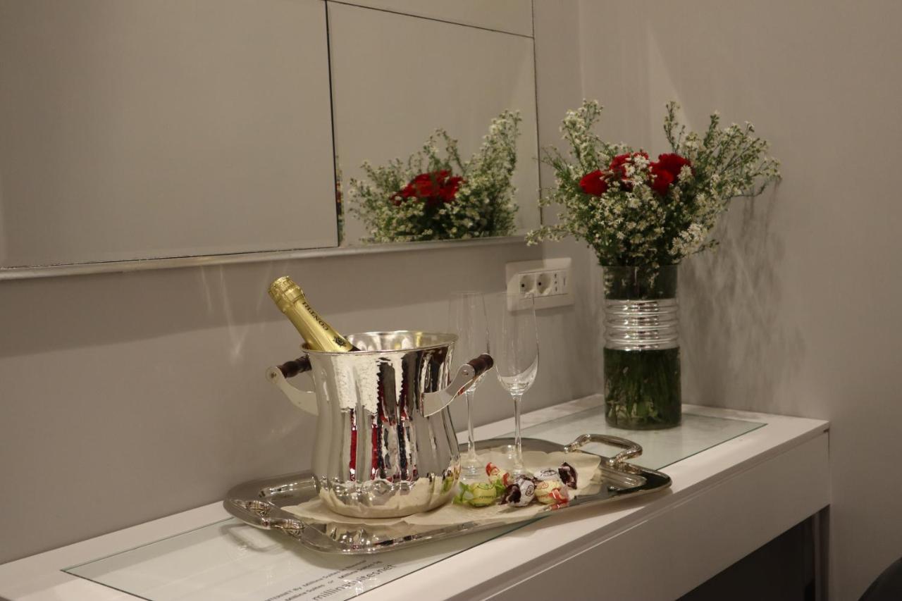 Millina Suites In Navona 로마 외부 사진